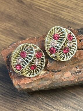 Vintage - Ciro Mid Century Clip Earrings - Red & Pink Rhinestones- Women Jewelry